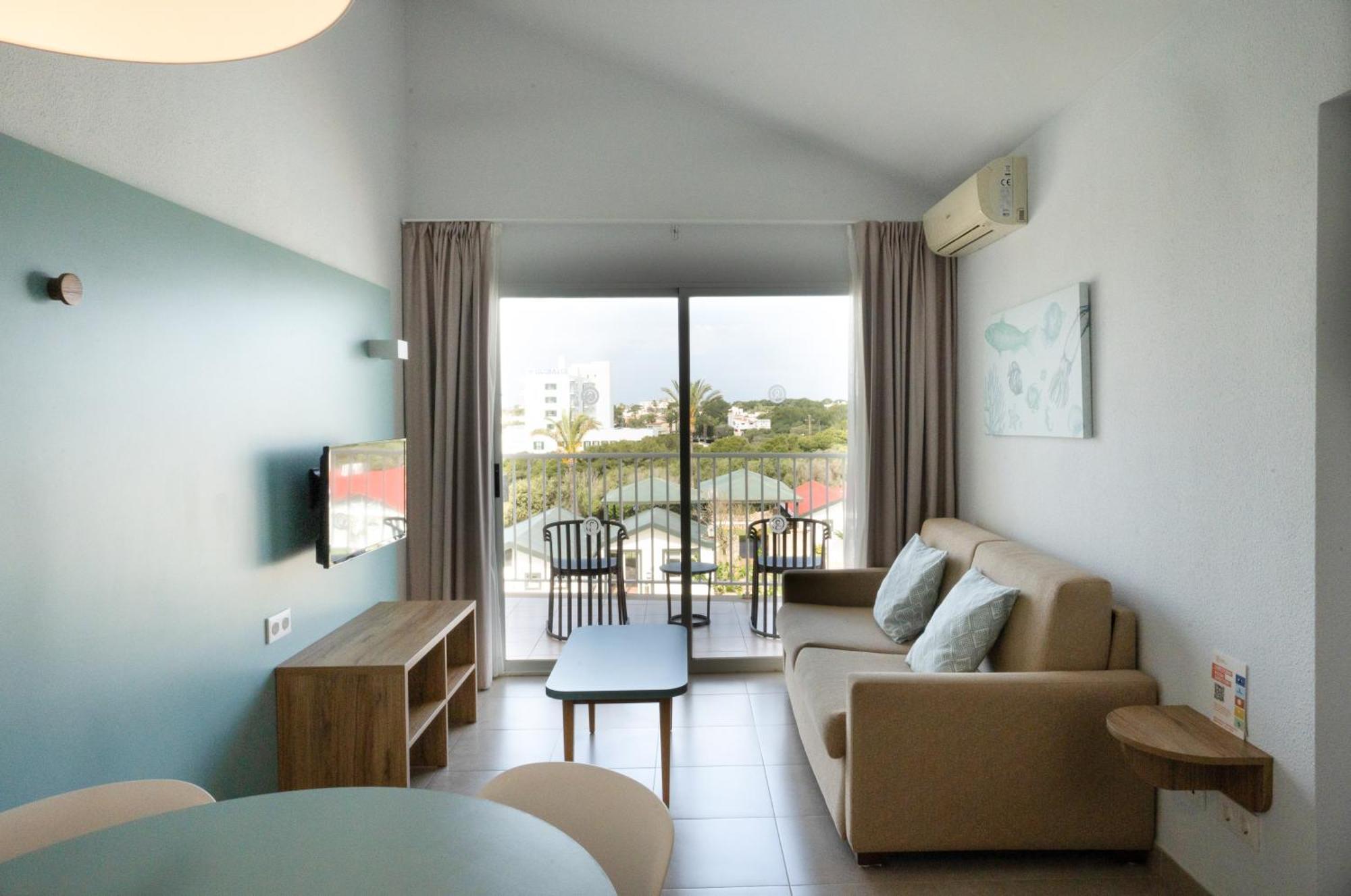 Pierre & Menorca Cala Blanes Aparthotel