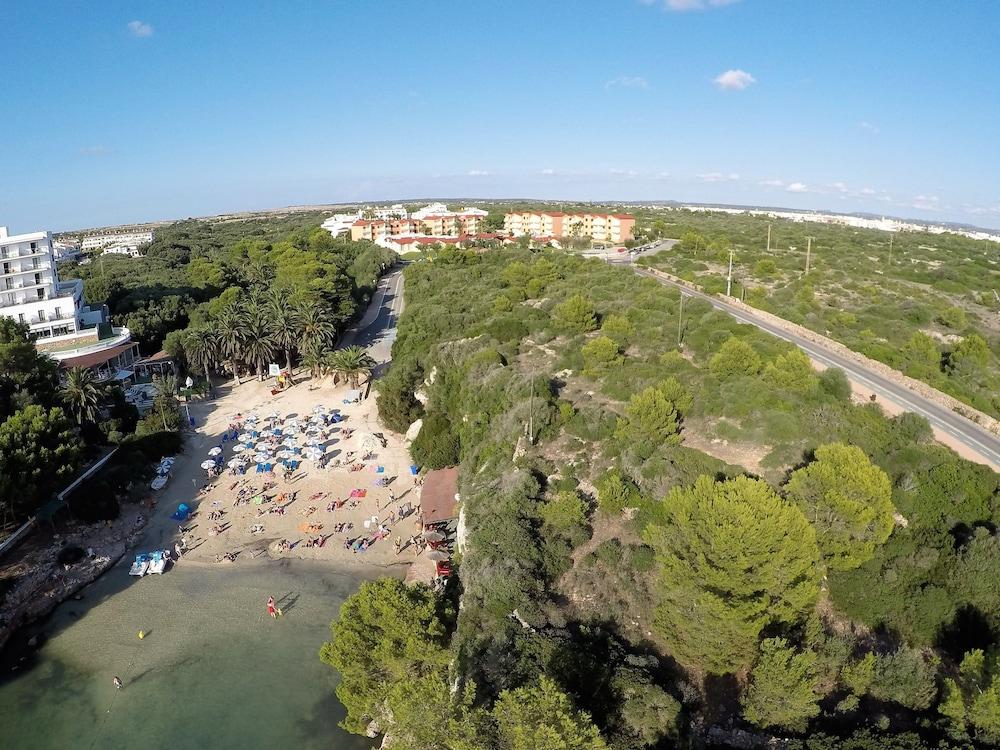 Pierre & Menorca Cala Blanes Appart hôtel