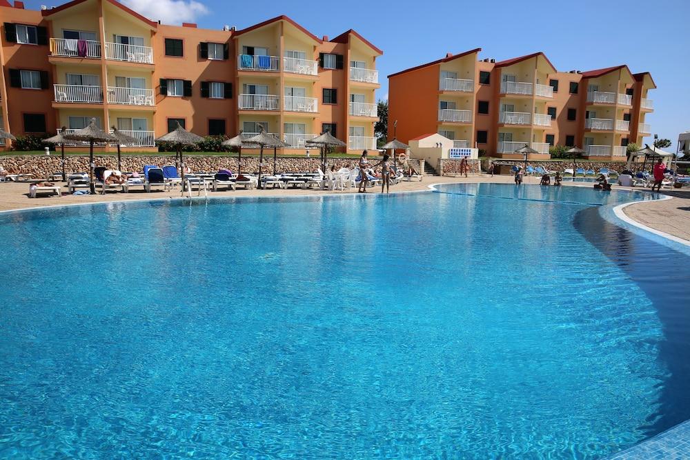 Pierre & Menorca Cala Blanes Appart hôtel 3*