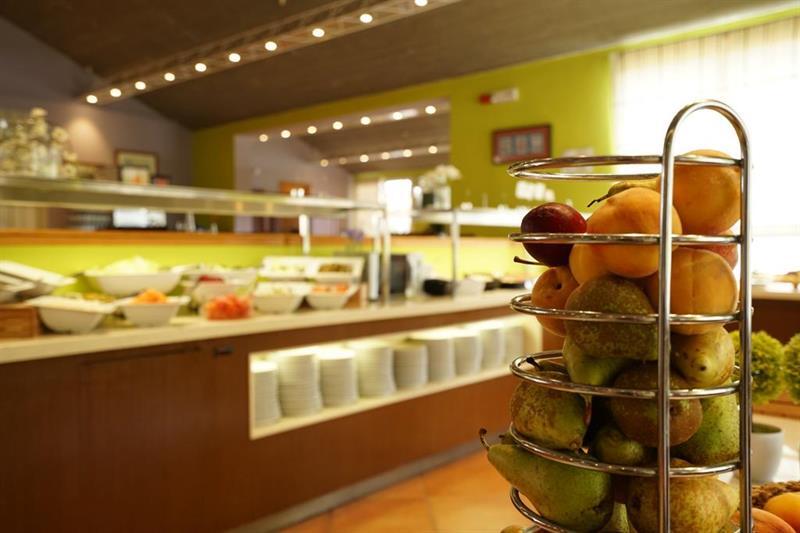 Pierre&vacances Menorca Cala Blanes 3*